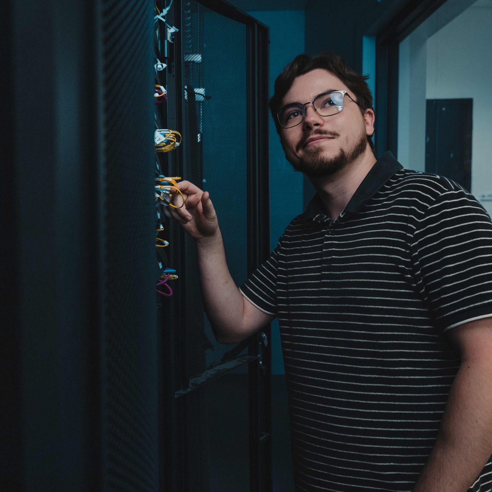 A member of our cloud backup and hosting services team at our data center.