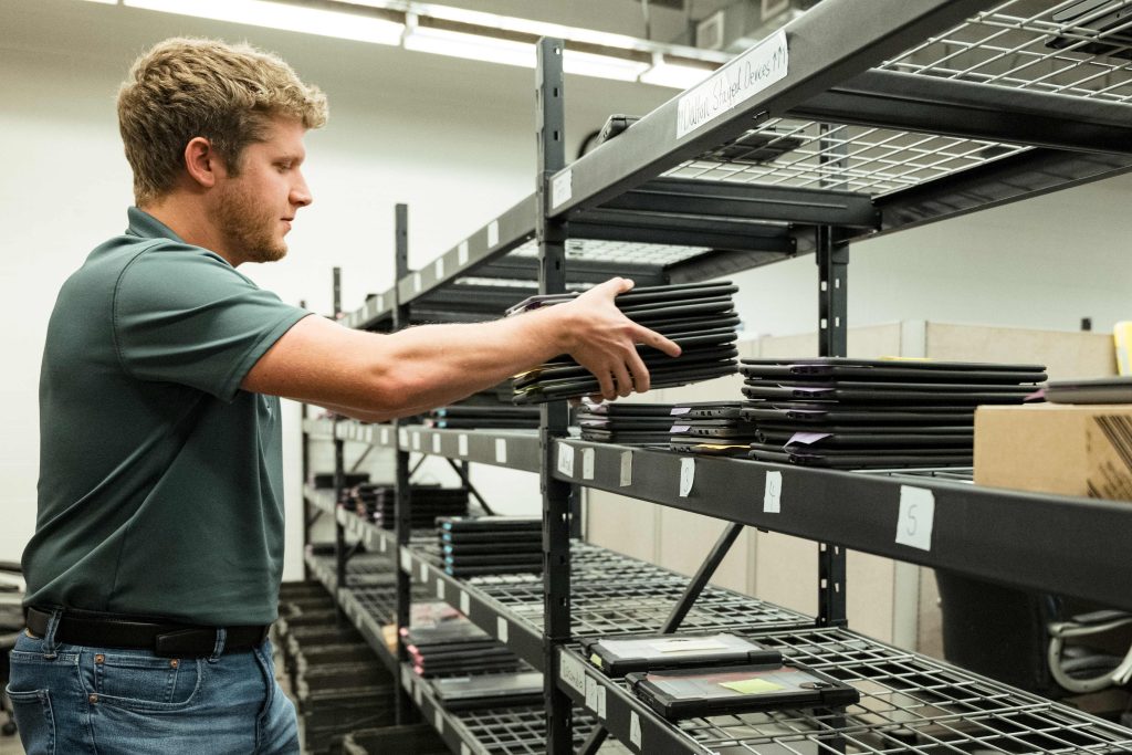 What is Device as a Service? - Clear Winds Technologies